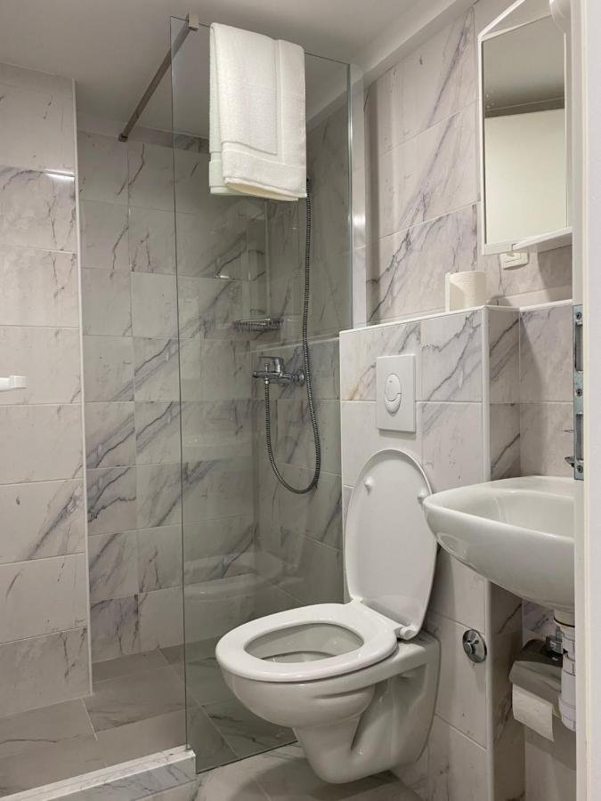 פודגורה Villa Leo Beach Studio מראה חיצוני תמונה